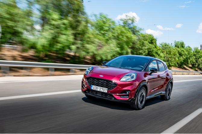 Ford Puma ST-Line X Vivid Ruby 155Ps